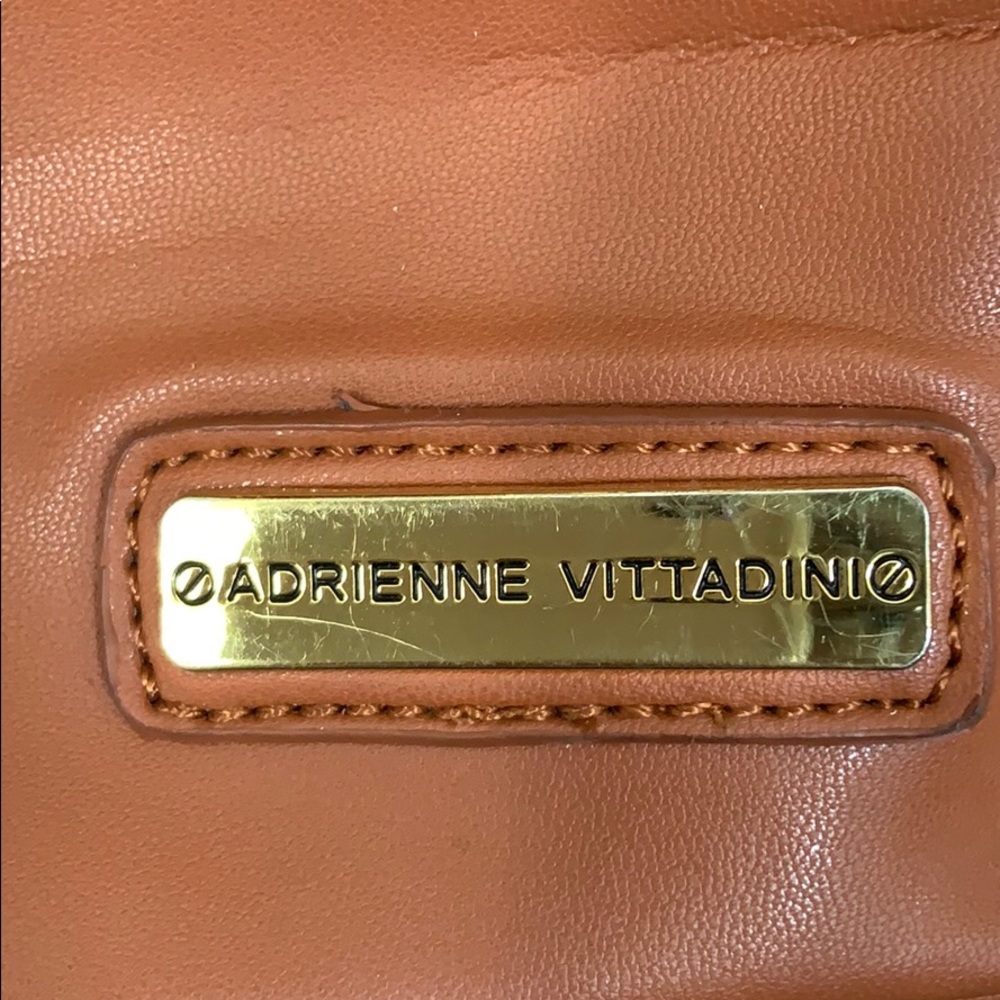 Handbag - Picture 3 of 3